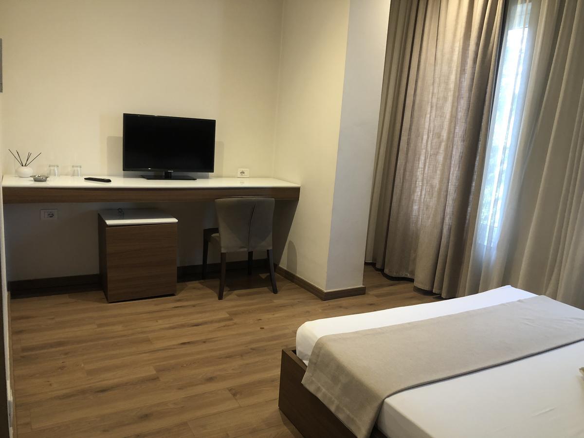 Soleo Hotel 地拉那 外观 照片